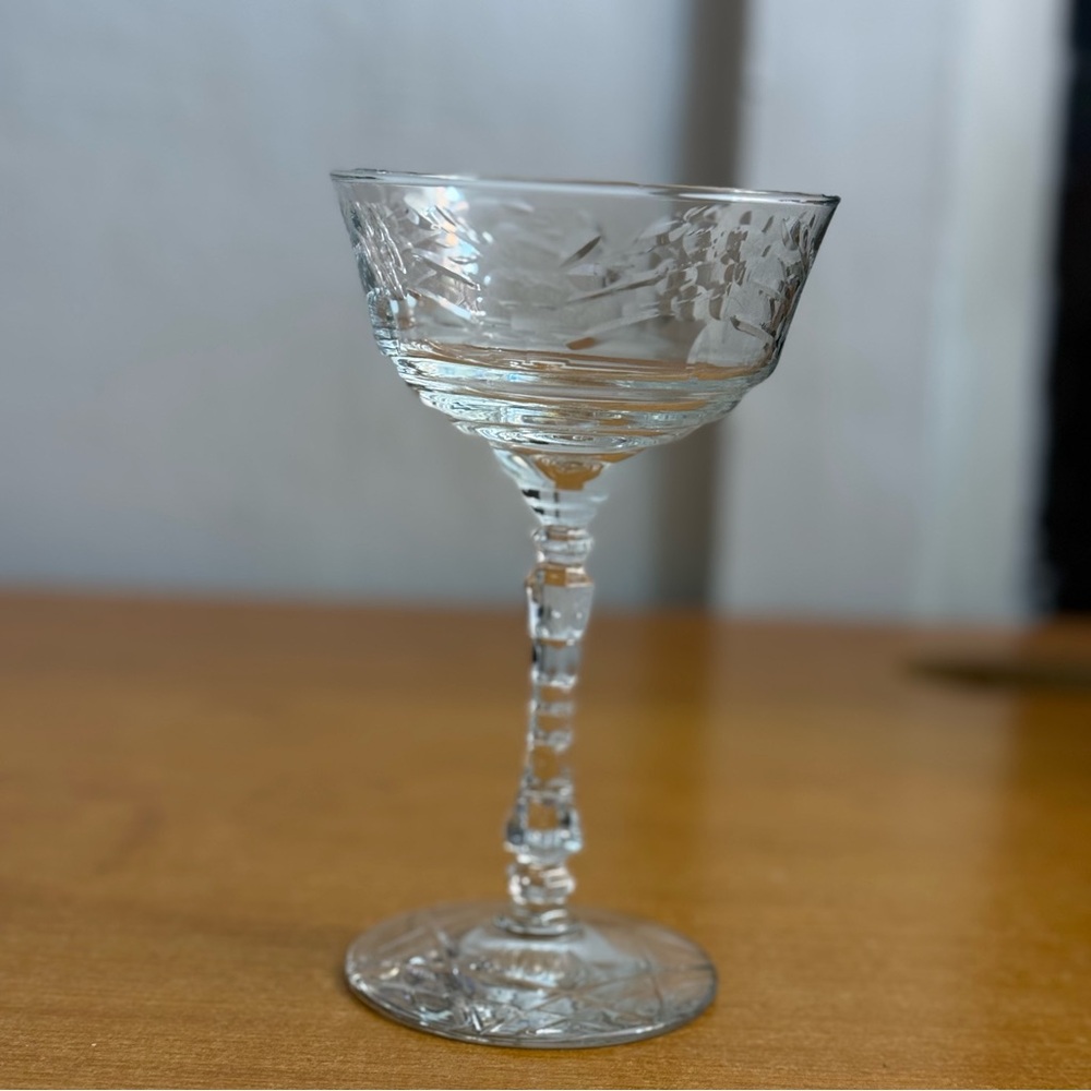 Vintage Libby rock sharpe‎ grapes, clear, etched cocktail glass